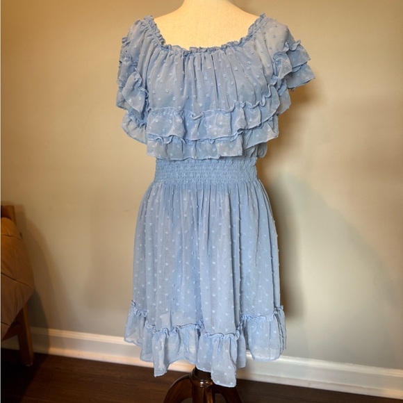 Blu Ivy Ruffle Hem Off Shoulder Dress - Picture 7 of 11